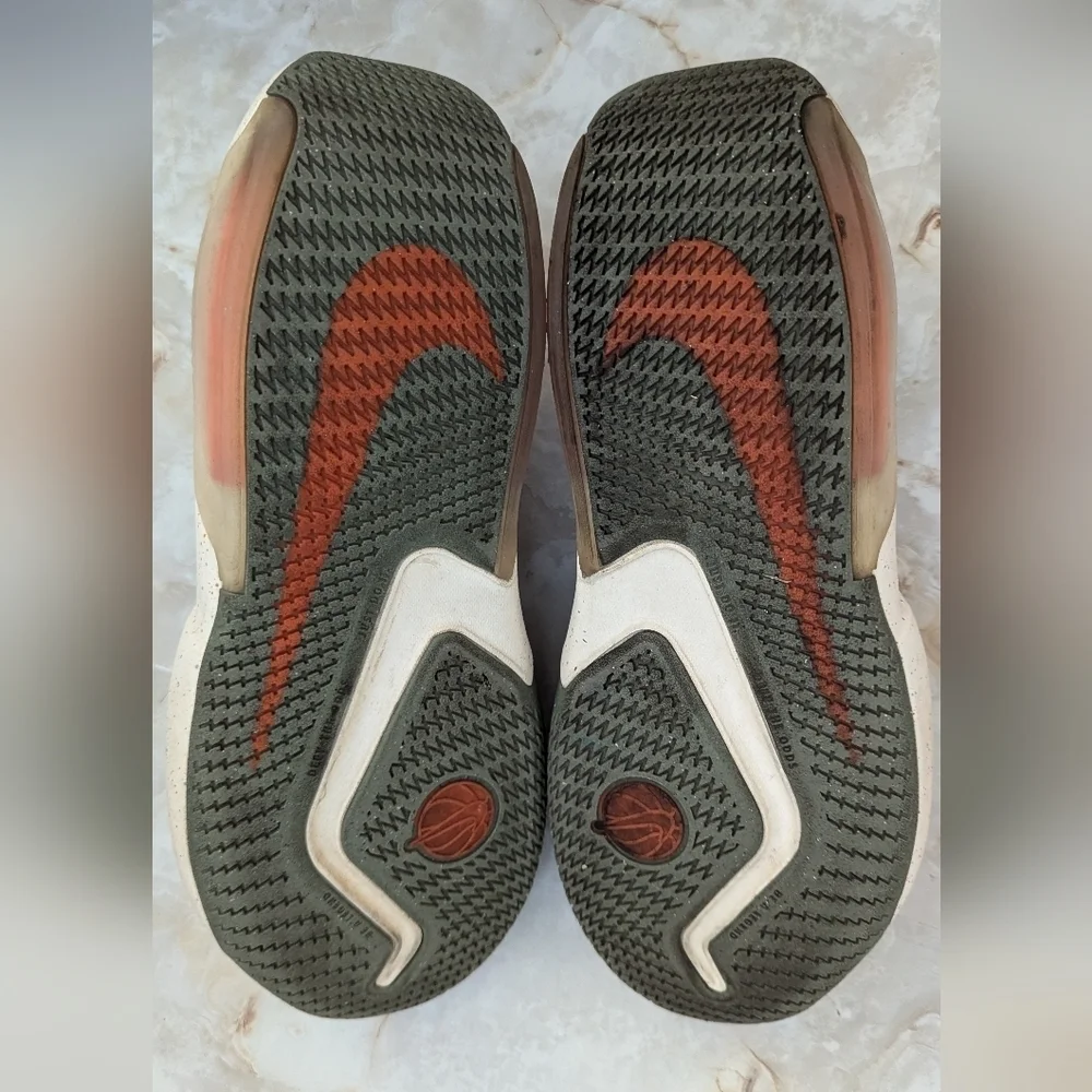 Nike Air Zoom Crossover Basketball Shoes Size 7Y